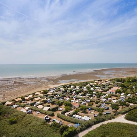 Huttopia Cote Sauvage - Ile De Re Hotel Sainte-Marie-de-Ré Екстериор снимка