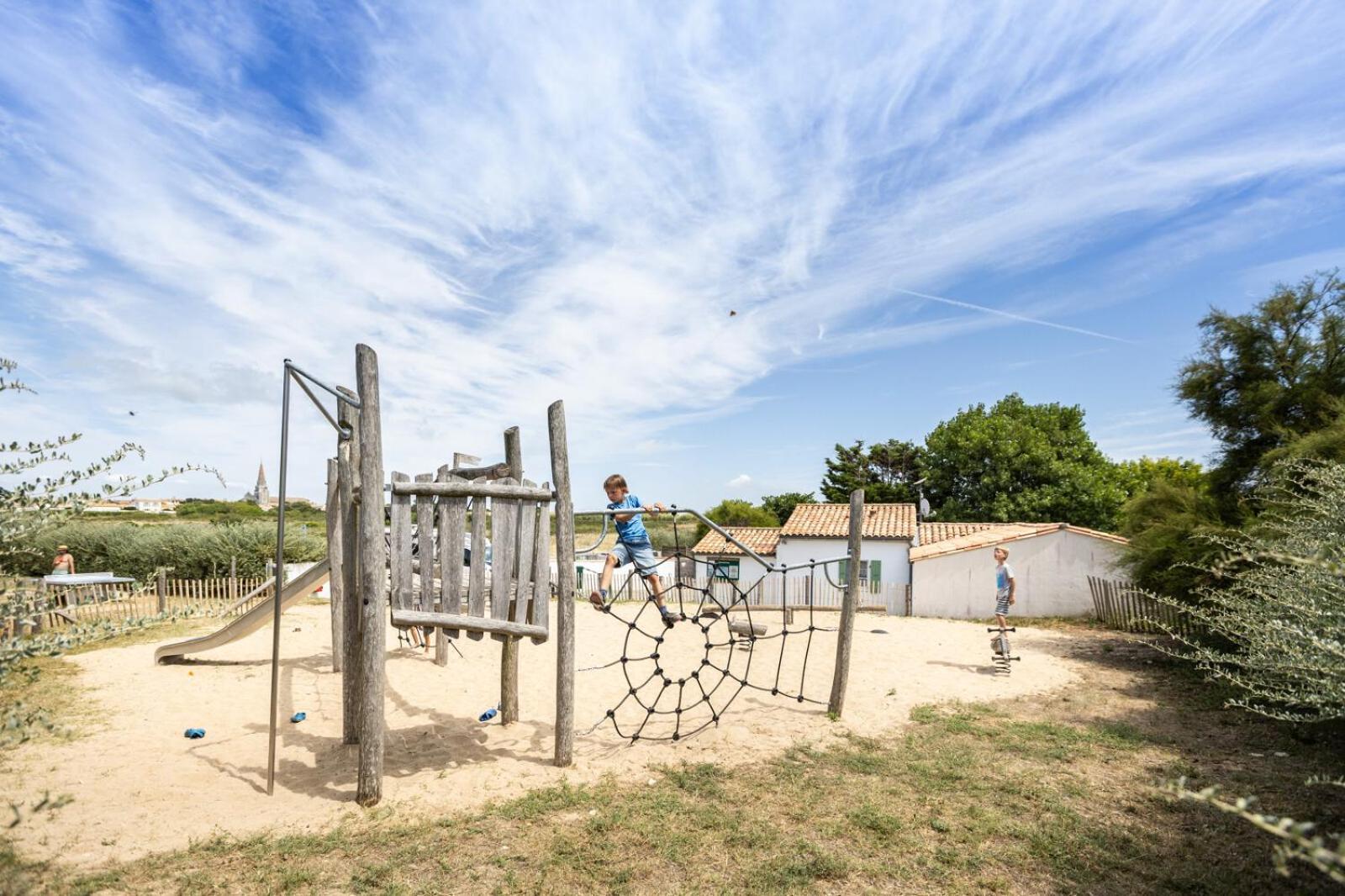 Huttopia Cote Sauvage - Ile De Re Hotel Sainte-Marie-de-Ré Екстериор снимка